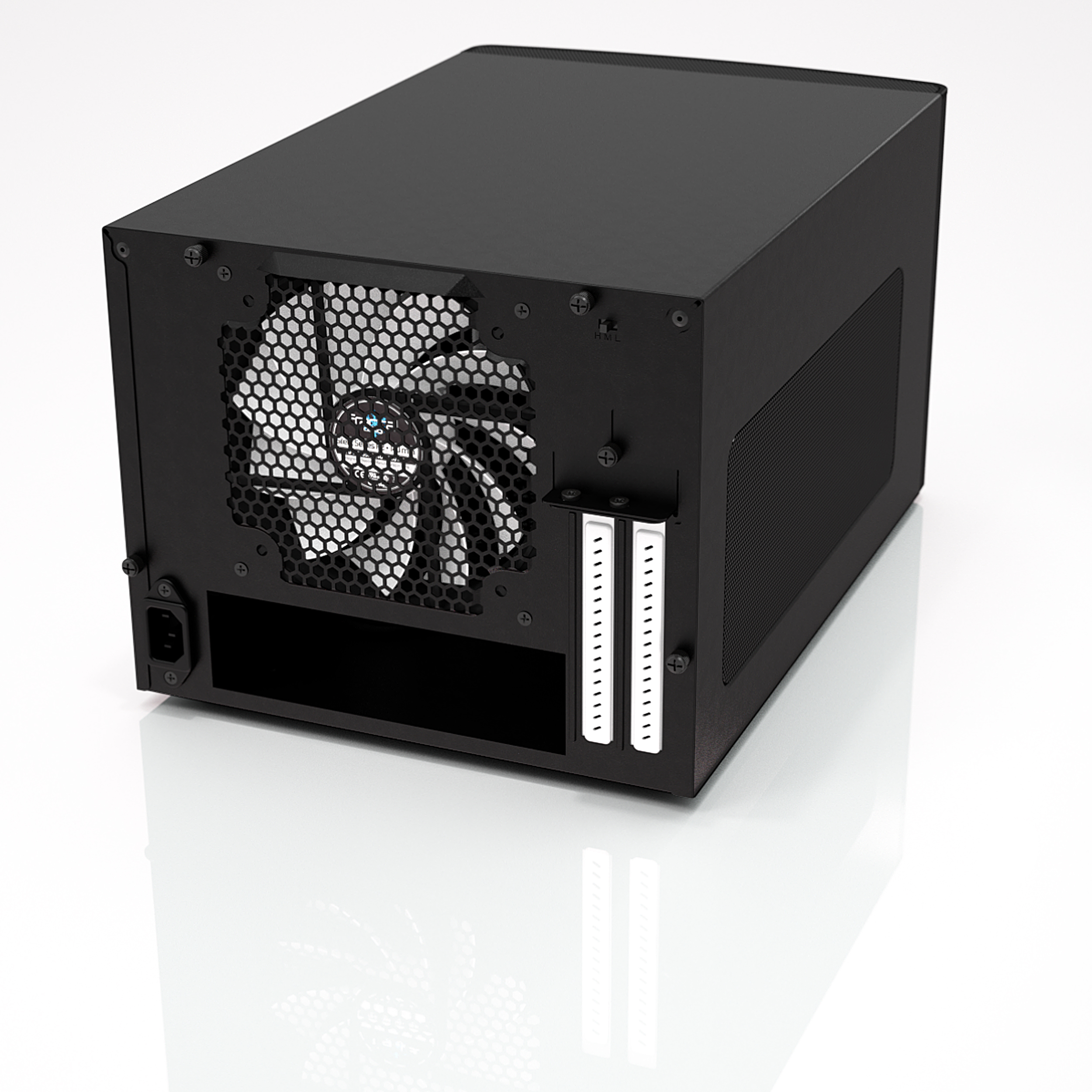 Fractal Design NODE 304 2 – USB 3.0 (Internal 3.0 to 2.0 adapter included)1 – 3.5mm audio in (microphone)1 – 3.5mm audio out (headphone)Power button with LEDHDD LED Black - Image 6