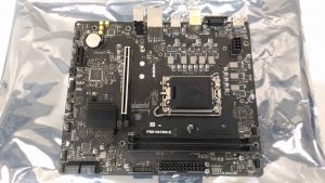 SALE OUT. MSI PRO H610M-E Processor family Intel Processor socket LGA1700 Supported hard disk drive interfaces SATA, M.2 Number of SATA connectors 4 USED, REFURBISHED, WITHOUT ORIGINAL PACKAGING AND ACCESSORIES, ONLY BACKPANEL INCLUDED