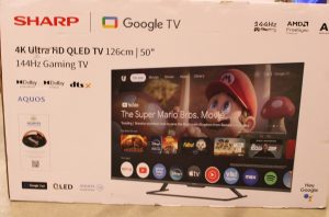 SALE OUT. Sharp 50HR7265E 50" (126cm) QLED 144Hz 4K Ultra HD Google TV, Dolby Vision, Dolby Atmos, Central Stand SALE OUT. Sharp 50HR7265E 50 Smart TV Google TV Black DAMAGED PACKAGING, SCRATCHED ON THE SCREEN