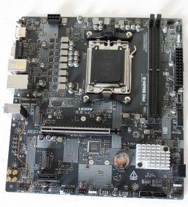 SALE OUT. MSI USED, REFURBISHED, WITHOUT ACCESSORIES, ONLY BACK PANEL INCLUDED