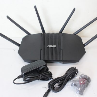 SALE OUT. Asus RT-BE90U Tri-band WiFi 7 Router, EU+UK Asus BE9400 Tri-band WiFi 7 AiMesh Extendable Router RT-BE90U 802.11be Ethernet LAN (RJ-45) ports 3 Mesh Support Yes MU-MiMO No 4G/5G Antenna type External 36 month(s) DEMO