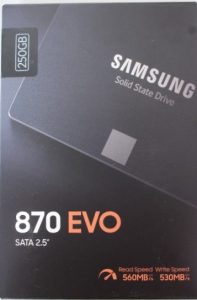 SALE OUT. Samsung SSD 870 EVO 250GB SATA III 2.5 inch SALE OUT. Samsung SSD 870 EVO 250 GB SSD form factor 2.5" Solid-state drive interface SATA III DAMAGED PACKAGING Read speed 560 MB/s Write speed 530 MB/s