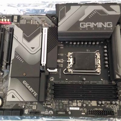 SALE OUT. Gigabyte Z790 GAMING X AX 1.0 M/B Processor family Intel Processor socket LGA1700 DDR5 DIMM Memory slots 4 Supported hard disk drive interfaces SATA, M.2 Number of SATA connectors 6 Chipset Z790 Express ATX USED, REFURBISHED, WITHOUT ORIGINAL PACKAGING AND ACCESSORIES, ONLY BACKPANEL AND ANTENNA INCLUDED