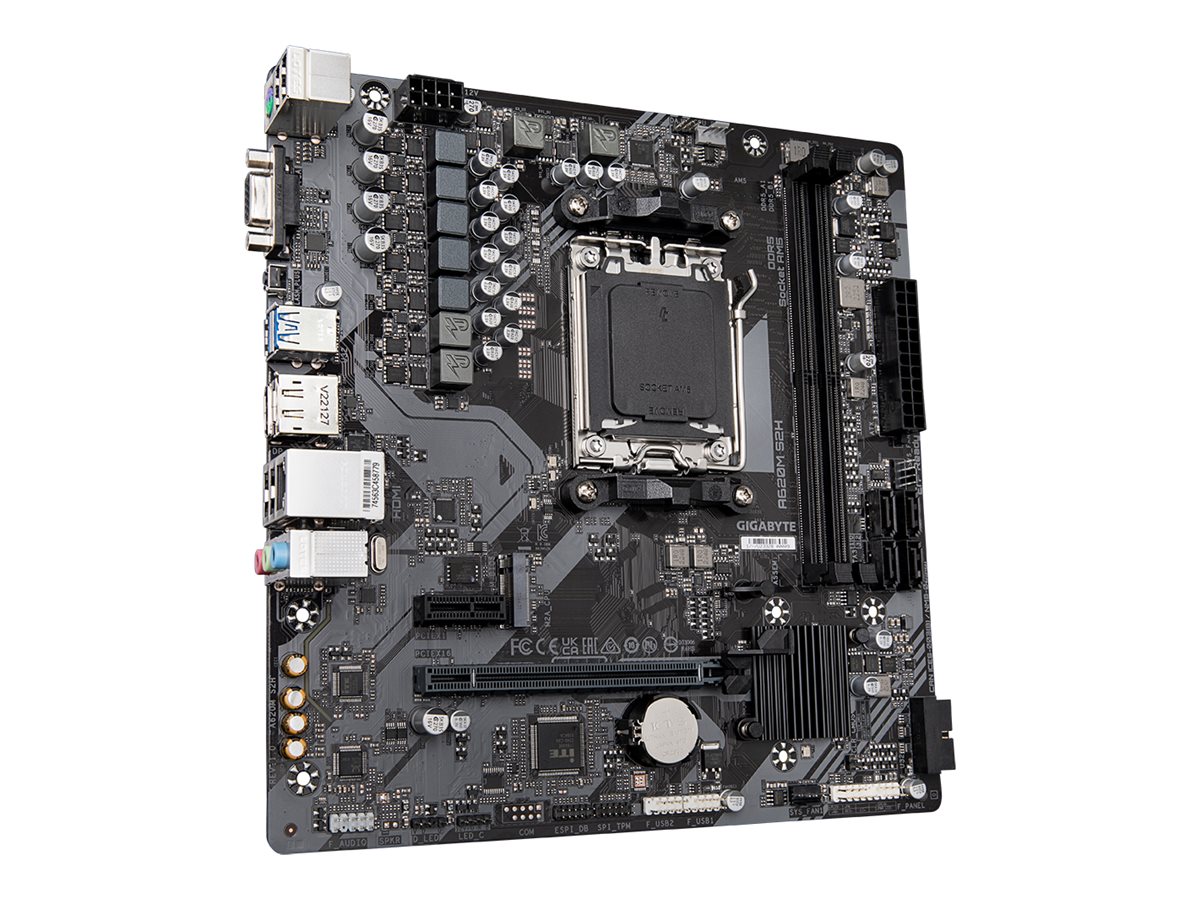 Gigabyte A620M S2H 1.0 M/B Processor family AMD Processor socket AM5 DDR5 DIMM Memory slots 2 Supported hard disk drive interfaces SATA, M.2 Number of SATA connectors 4 Chipset AMD A620 Micro ATX - Pilt 6