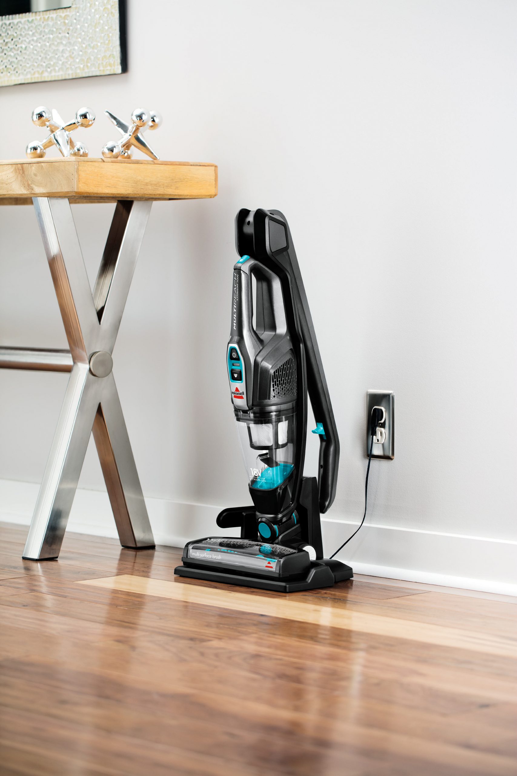 Bissell Vacuum cleaner MultiReach Essential Cordless operating Handstick and Handheld - W 18 V Operating time (max) 30 min Black/Blue Warranty 24 month(s) Battery warranty 24 month(s) - Image 4