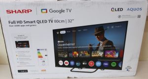 SALE OUT. Sharp 32HF3865E 32" (81cm) QLED Full HD Google TV SALE OUT. Sharp 32HF3865E 32 Smart TV Google TV DAMAGED PACKAGING